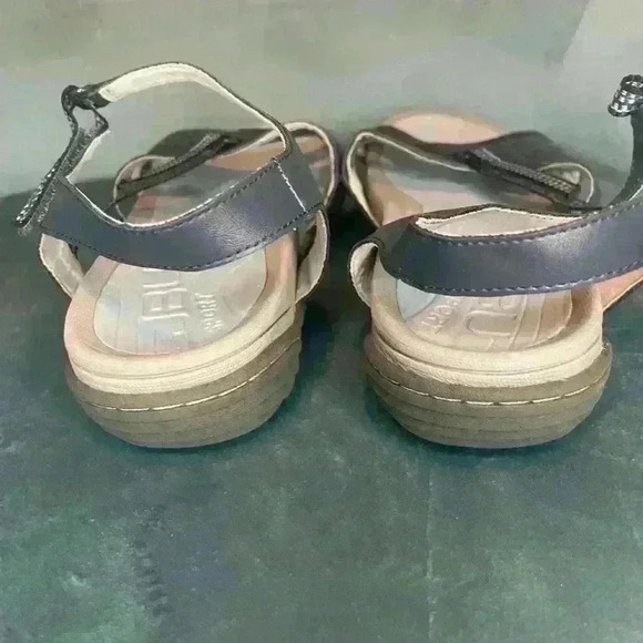 JBU memory foam sandals size 8.5 - Picture 7 of 8